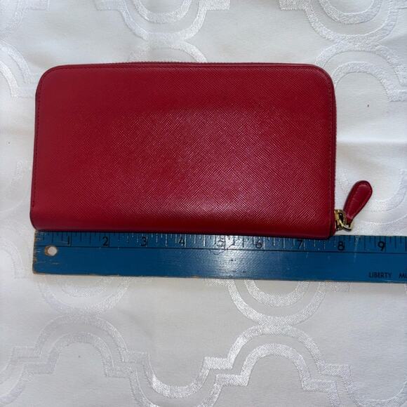 Prada Red Saffiano Leather
Bow Zip Around Wallet - Picture 6 of 10